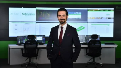 Schneider Electricte ust duzey atama